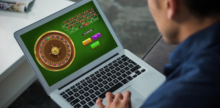Perbandingan navigasi hiburan mobile rapi